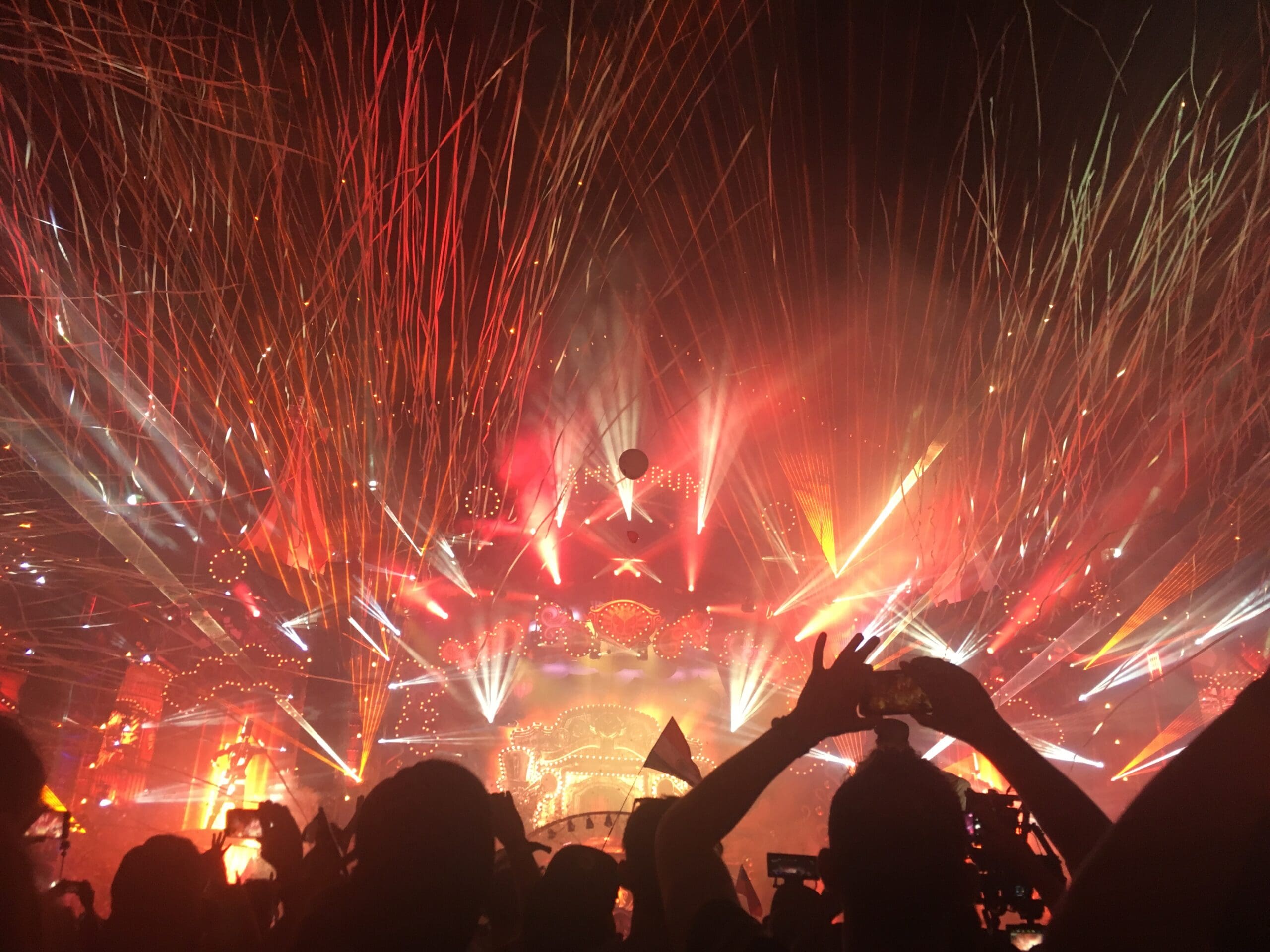 Tomorrowland 2017 by night